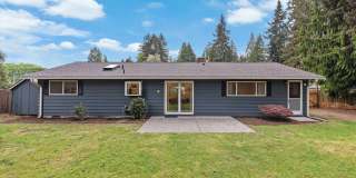 Remodeled Rambler with 2/Car garage, RV Parking and an Impressive Back Yard!!!!! Gallery 28
