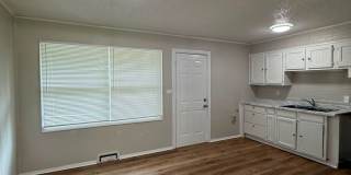 Ruskin Heights - 3 Bedroom 1 Bathroom Gallery 11