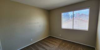 Gorgeous 4 Bedroom corner lot home Gallery 36