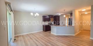 4 Bed Waukee Home with Granite Counters & Covered Deck Gallery 3