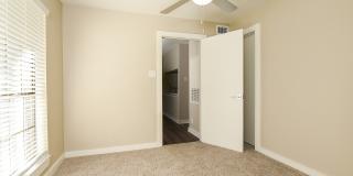 Churchill Crossing Gallery 10