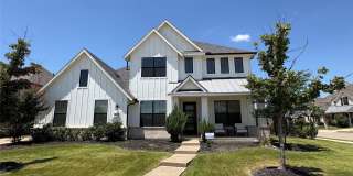 1451 Maplewood Drive Gallery 1