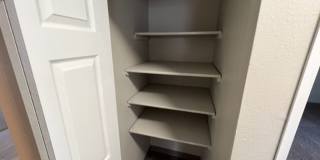 2Bed DOWNTOWN!! Gallery 40