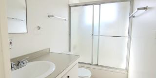 Charming 1 bed 1 bath in the heart of Boise, close to BSU & St. Luke's Gallery 15