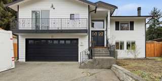 Renovated 5-Bedroom Home on Cul-de-Sac with Park Views  Stunning Outdoor Living Gallery 1