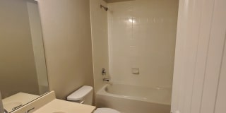 2432 French St Gallery 17