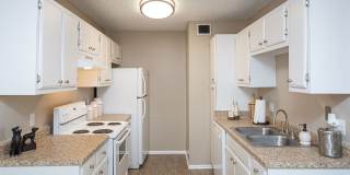 Canterbury Square Apartments Gallery 5