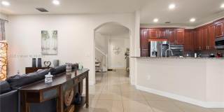 8825 NW 100th Pl Gallery 21