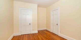 17 Greenleaf Gallery 13