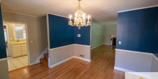326 Lincoln Ave Gallery 6