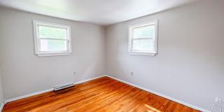 Single Family House in the North End of Hartford Gallery 26