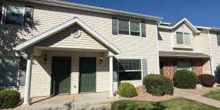 Stunning Townhome! Gallery 1