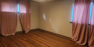 5961 Lynnbrier Avenue Gallery 17