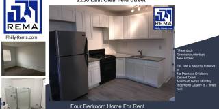 NEW LISTING! Renovated 3Bedroom + bonus room 2 bath in Port Richmond!! Gallery 1