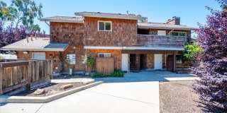 Charming Studio Gallery 1