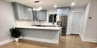 6248 N Hoyne Avenue Gallery 2