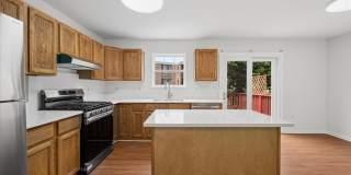 Garage Townhouse For Lease Gallery 8
