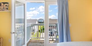 111 Florida Avenue Gallery 4