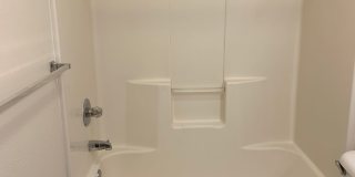 AVAILABLE NOW!! East side - 3 Bdrm, 1.5 Bath Gallery 37