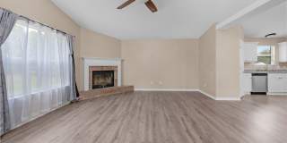 Charming 3BR Home with Fenced Yard, Garden Tub & Double Vanity Gallery 11