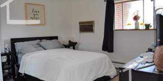 Great 2-bed with Pool!  Ht + HW Incl., 2 Parking Spots Included.  Cat Friendly Gallery 4