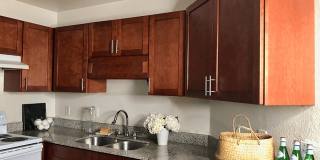 Douglas Landing Apartments Gallery 11