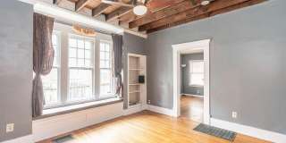 2158 Indiana Avenue Gallery 9