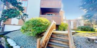 South Anchorage Condo with Balcony, Garage, and Laundry in unit! Gallery 15