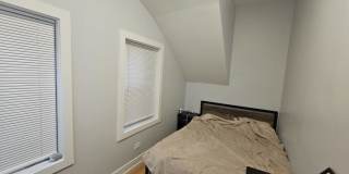 1415 W Erie Street, Gallery 8
