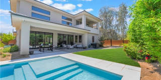 2 Sugarberry Lane Gallery 1