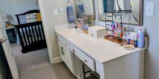 6150 Christmas Drive Gallery 21