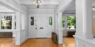 1020 15th Avenue East Gallery 13