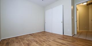 9108 East Muleshoe Street Gallery 23