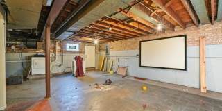 7754 S Yates Boulevard Gallery 27