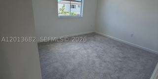 2740 SE 24th Ct Gallery 16