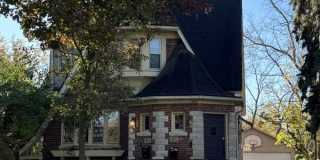 1805 Jackson Avenue Gallery 1