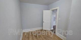 3111 W Walnut St Gallery 1