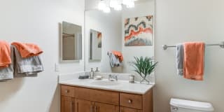 800 Carlyle Gallery 47