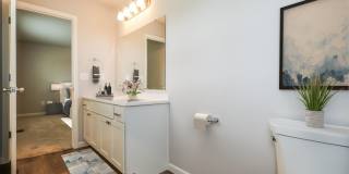 115 E Mason Street Gallery 18