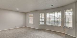 For Lease: Large updated home in Moore! Storm Shelter included! Gallery 5