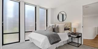 200 E Delaware Place Gallery 9