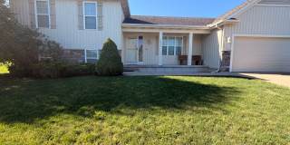 Multi level 4 Bedroom home in Kentwood Gallery 1