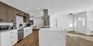 4751 Northeast 29th Avenue Gallery 26