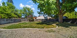 Warm & Welcoming Home in Spokane – Great Location on W Bismark Ave Warm & Welcoming Home in Spokane – Great Location on W Bismark Ave Gallery 7