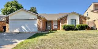 3 Bed 2 bath! Gallery 1