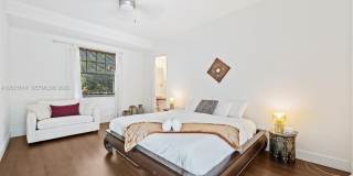 2501 Pine Tree Dr Gallery 34