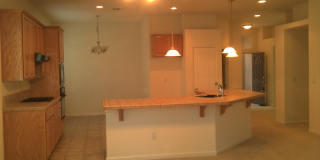 Single Story 1700sqft Rocklin Single Story, 3 bedroom, 2 baths-Gardner, Walking distance shopping Gallery 3