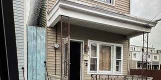 834 E MARKET Street Gallery 1