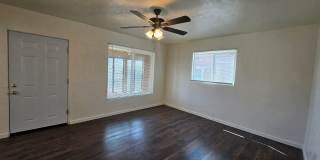 2 Bed WITH OFFICE 1 Bath AND WASHER/DRYER HOOK UP! Gallery 12
