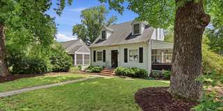 Heart of Woodland Heights just blocks from JRPS, Renovated 2BR / 1.5BA home with gardens Gallery 3